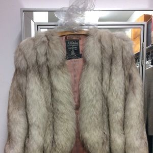 Women’s vintage fur shawl M Fletcher